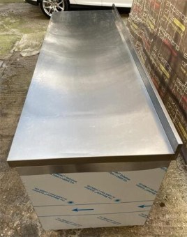 Πόστο Ανοξείδωτο Με Ψυγείο Συντήρηση 210x70x87Cm Μεταχειρισμένο